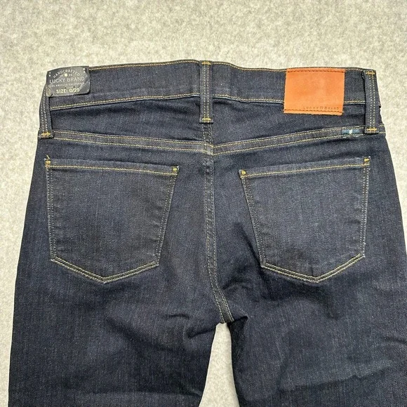 Lucky Brand Brooke Flare Jeans Womens 0/25 Dark Wash Mid Rise Super Stretch NEW - Picture 4 of 8